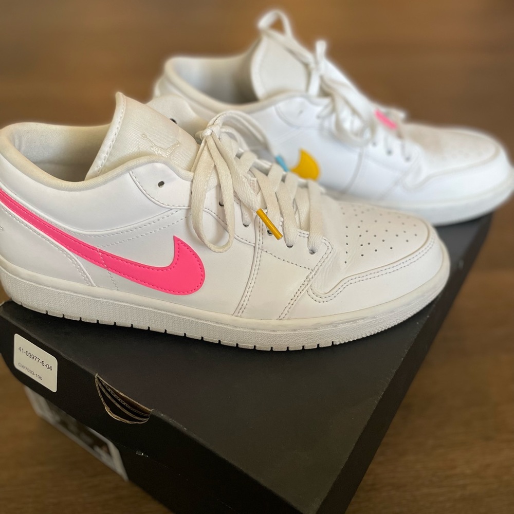 Air Jordan Lows